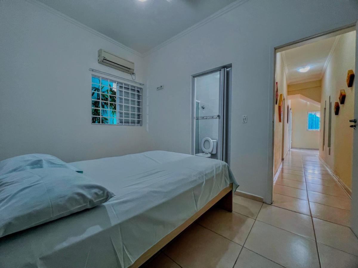 Mansao Azul Bed & Breakfast Caraguatatuba Bagian luar foto